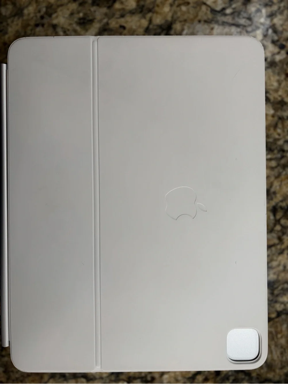Apple Magic Keyboard for iPad Pro M4 13in in great condition